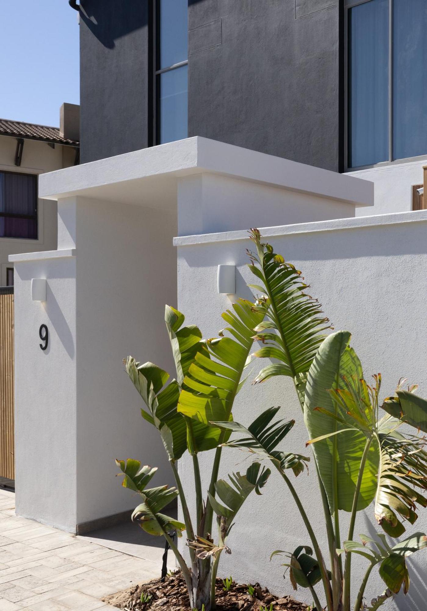 Ocean 9 - Sunset Beachfront Residency Cidade Do Cabo Exterior foto